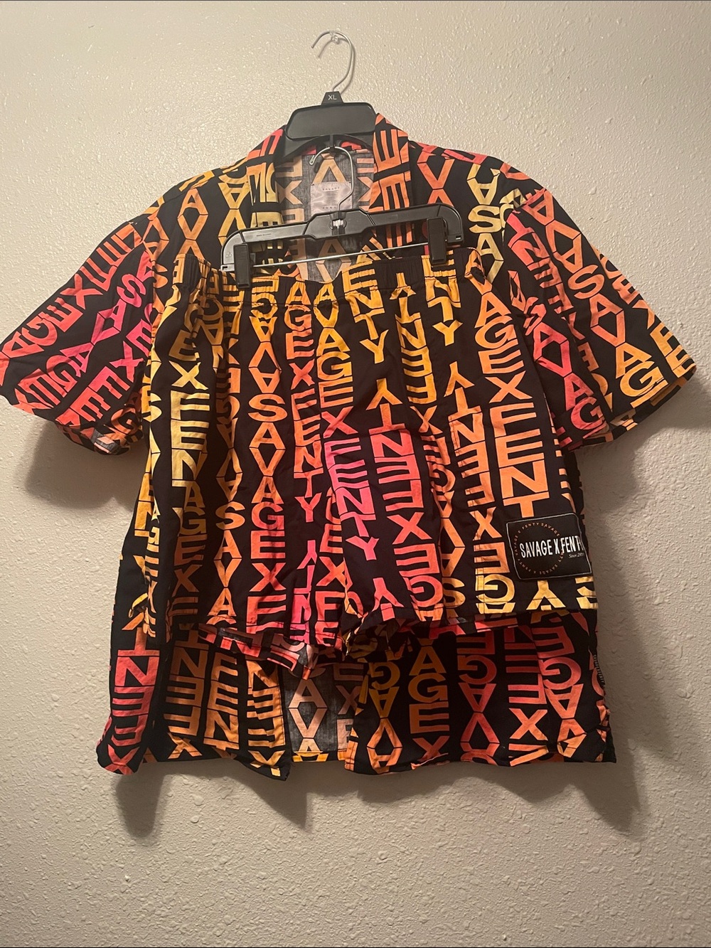 Savage X Fenty Men’s Black Multicolor Logo-Print Short Sleeve Shirt n shorts